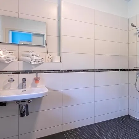 아파트 Watschelente Am Krakower Komfort & Wellness Mit Seeblick 크라코프암지