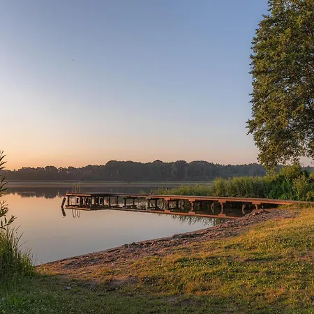 Watschelente Am Krakower Komfort & Wellness Mit Seeblick 아파트